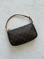 Vintage Louis Vuitton Pochette Bag (2001)