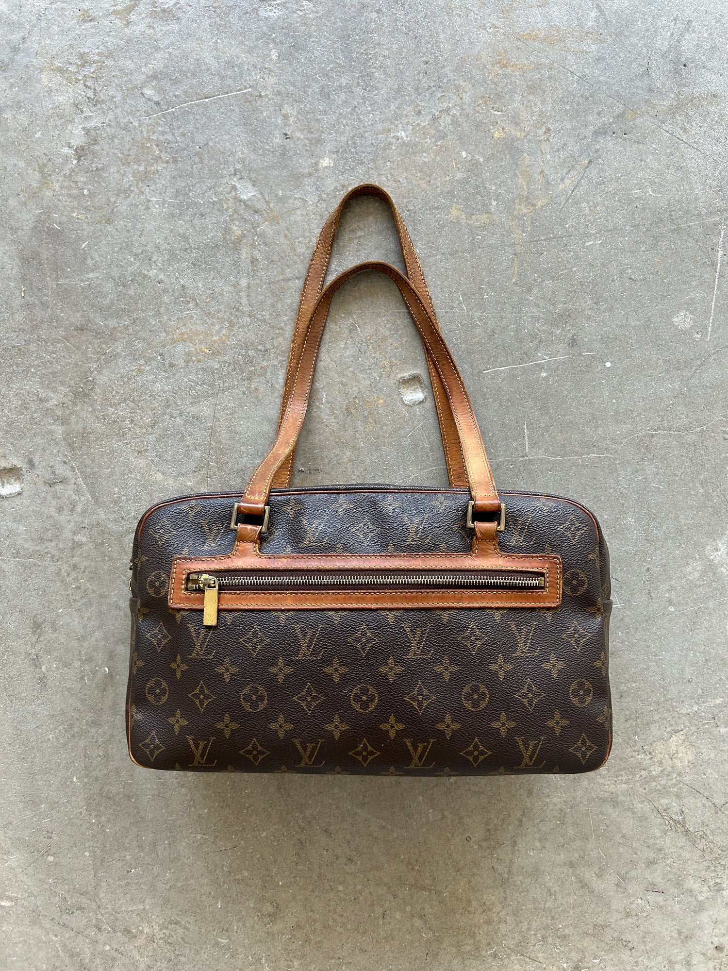 Vintage Louis Vuitton Cite GM Handbag (2002)