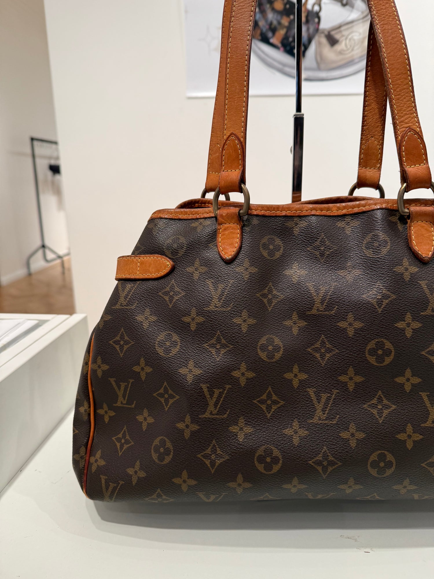 Louis Vuitton 2008 Batignolles Horizontal Handbag