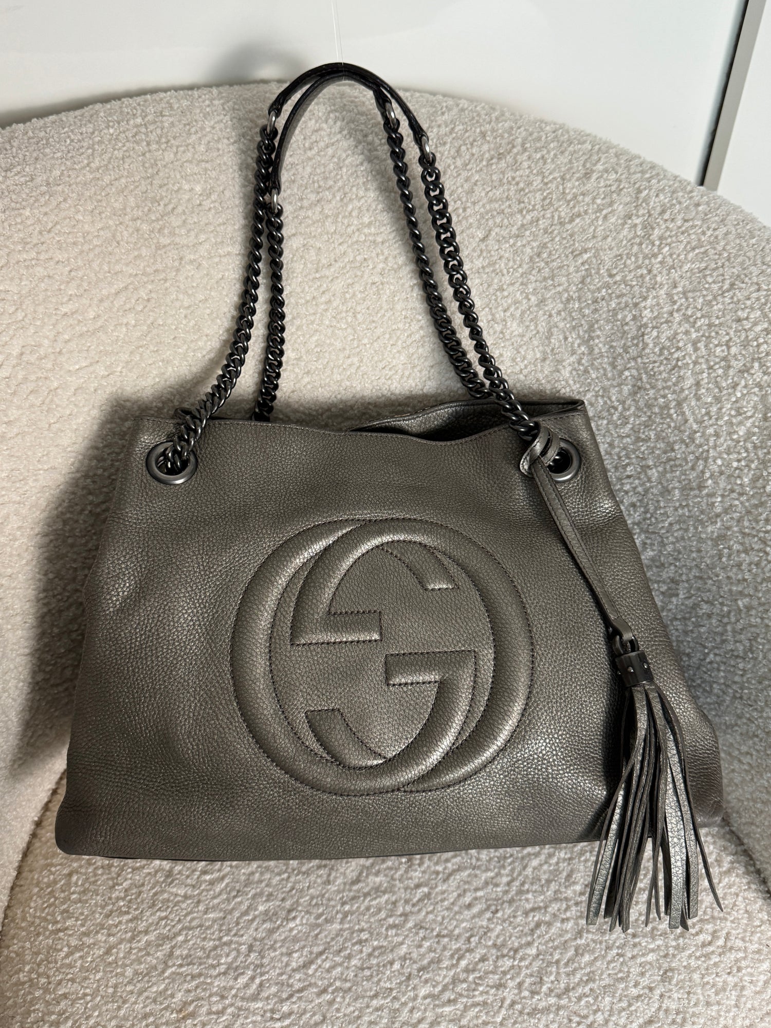 Gucci 2012 Gunmetal Metallic Soho Chain Tassle Shoulder Bag
