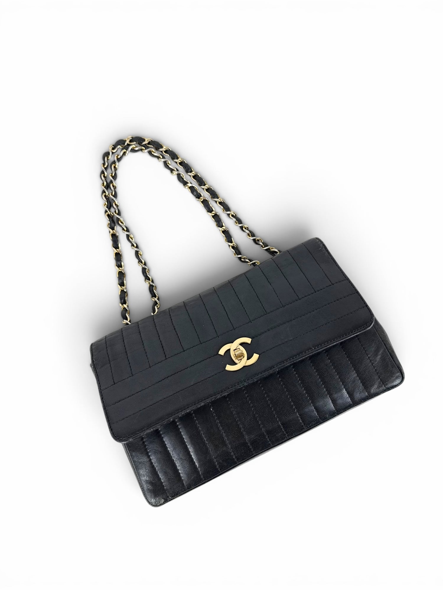 1980s Chanel Single Flap Horizontal Lambskin Leather Bag GHW Vintage