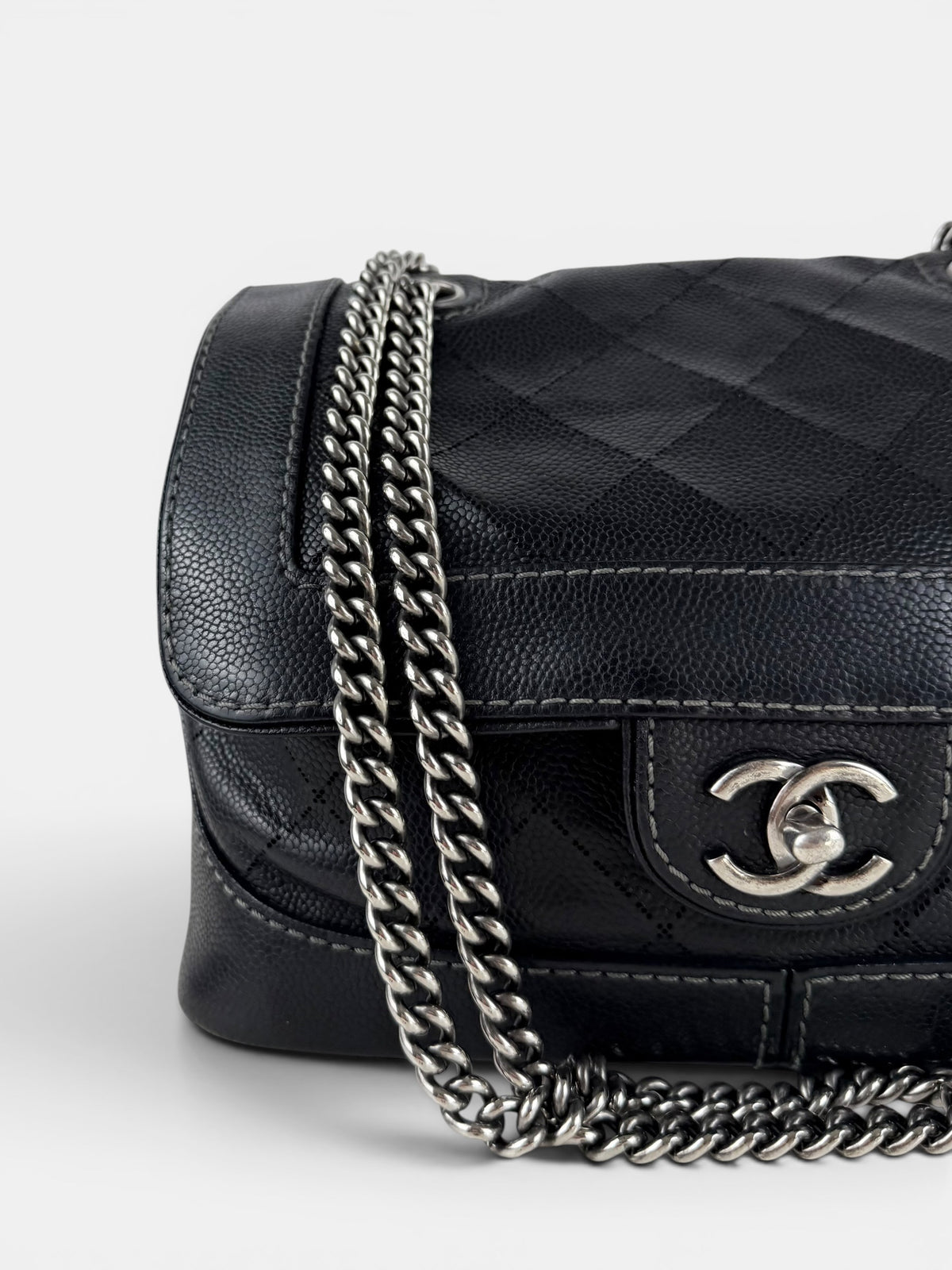 2000s Chanel Caviar Leather Black Matelasse Chain Shoulder Bag SHW