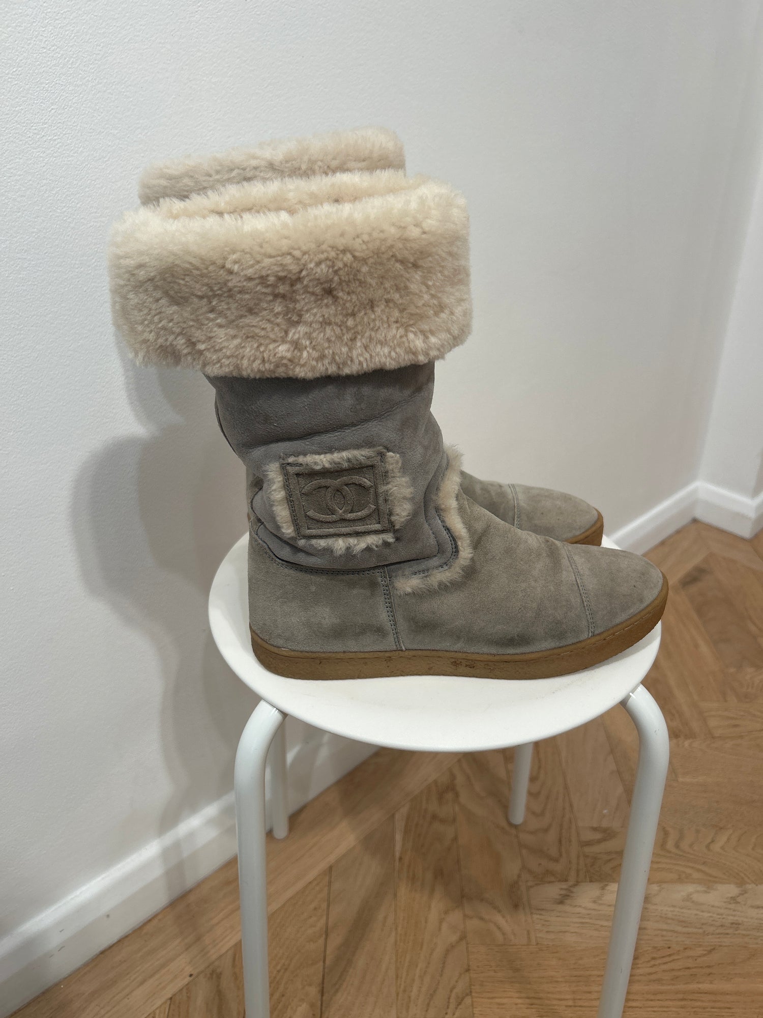 Vintage 2000s Chanel Sport Shearling Boots
