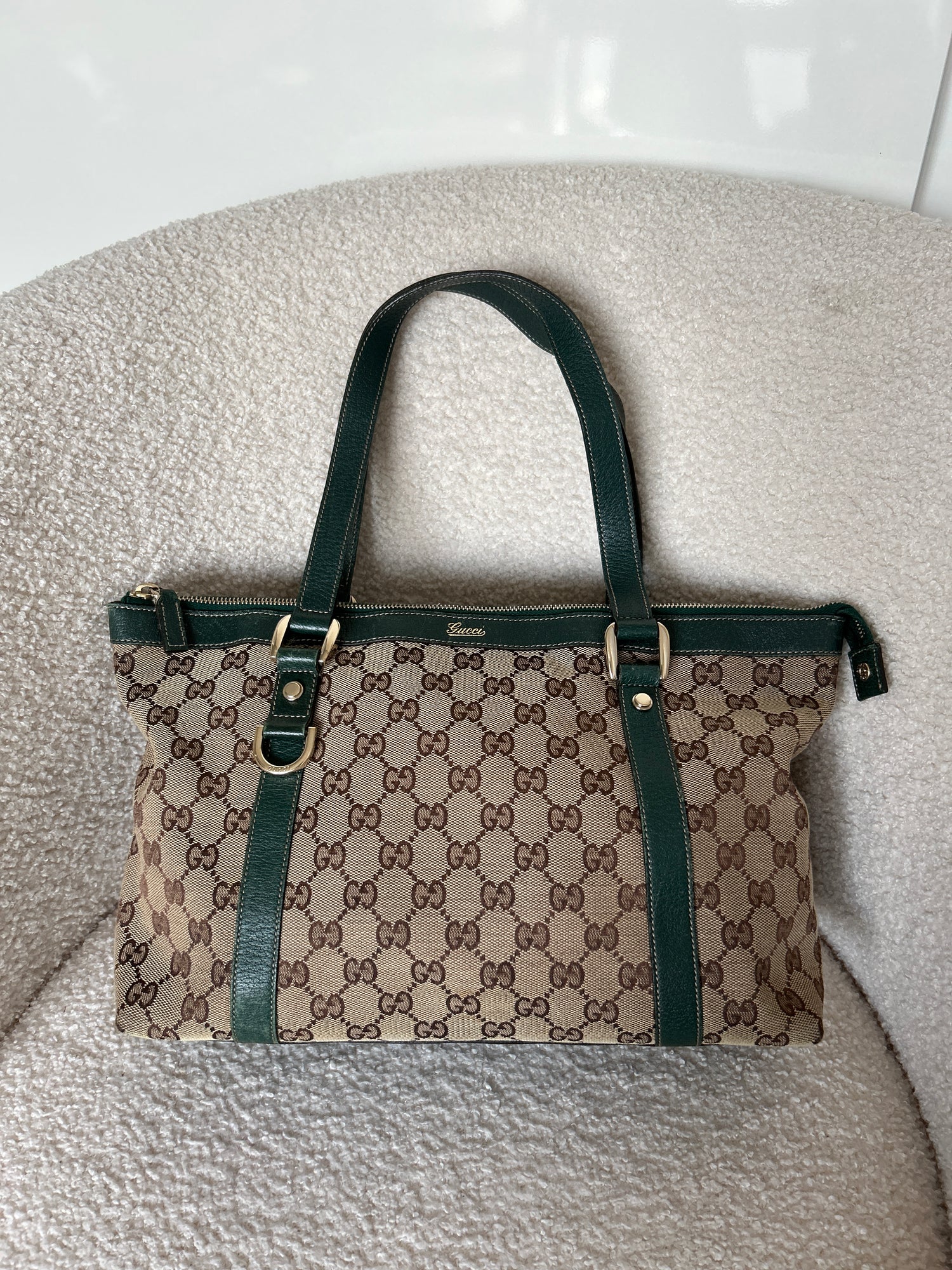 Vintage 90s Gucci Monogram Large Abbey Handbag