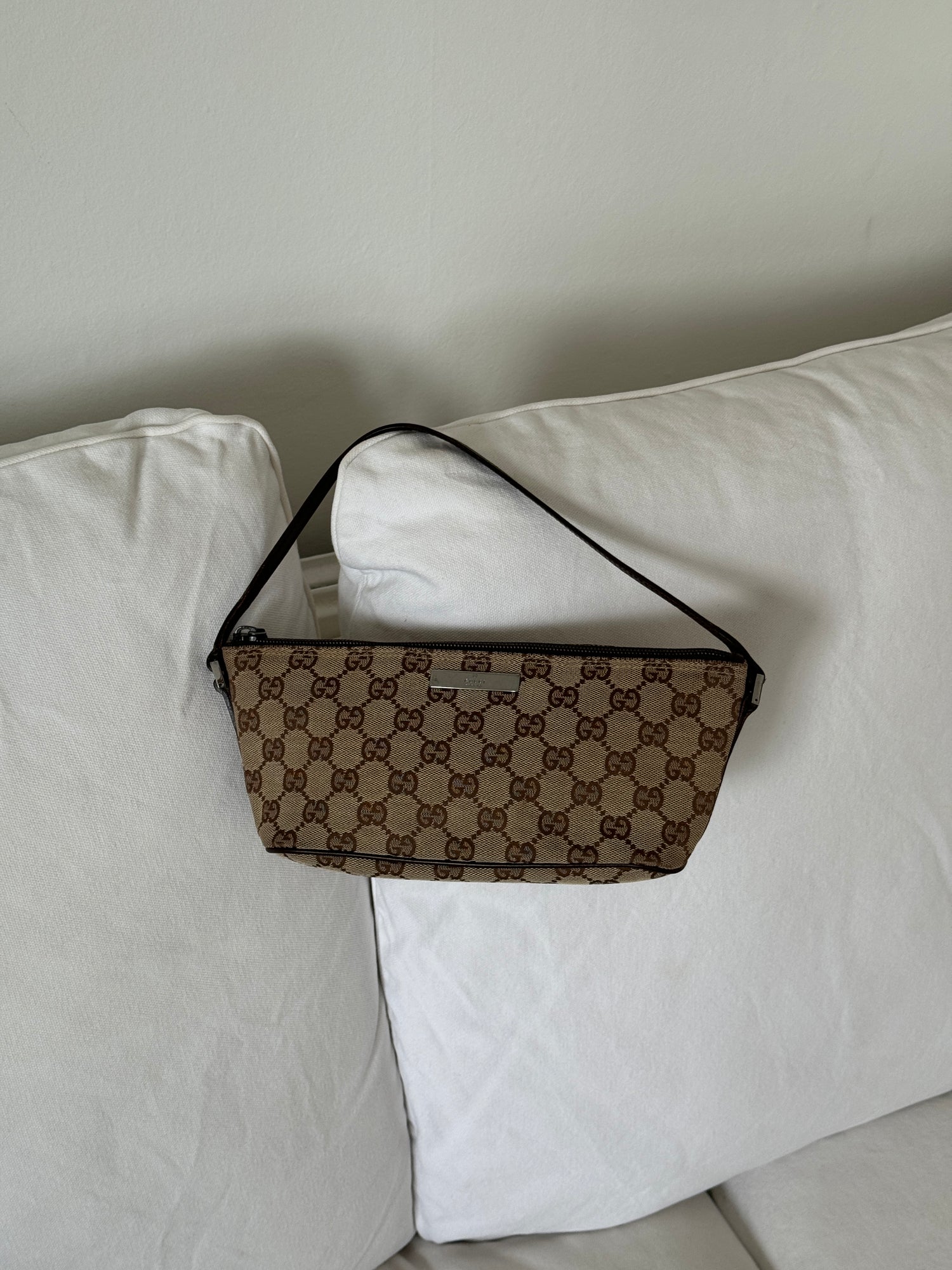 Vintage 90s Gucci Monogram Pochette Bag
