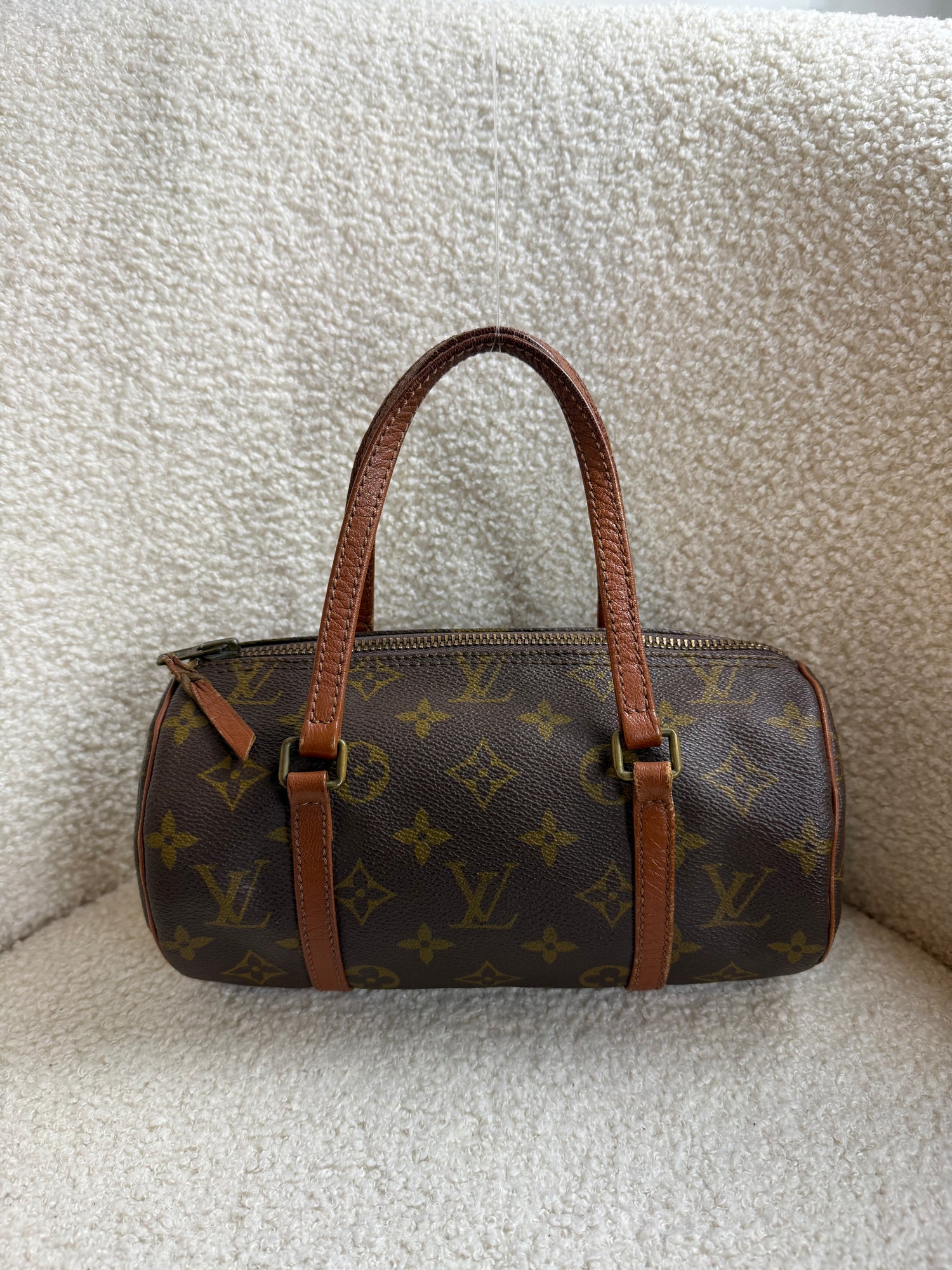 Vintage 1980s Louis Vuitton Papillon 22 Handbag