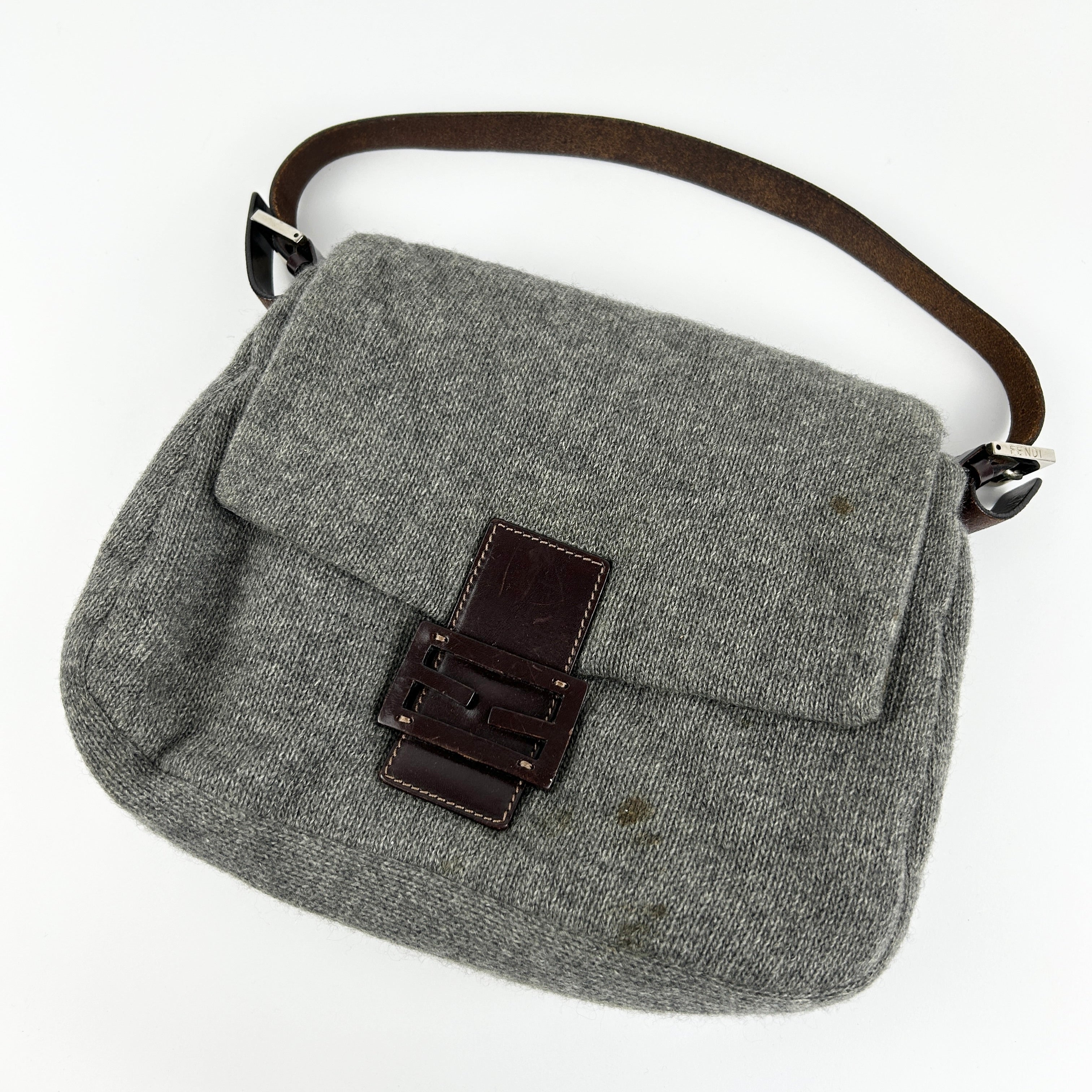Vintage Fendi Wool Mamma Baguette Shoulder Bag – Vintimié