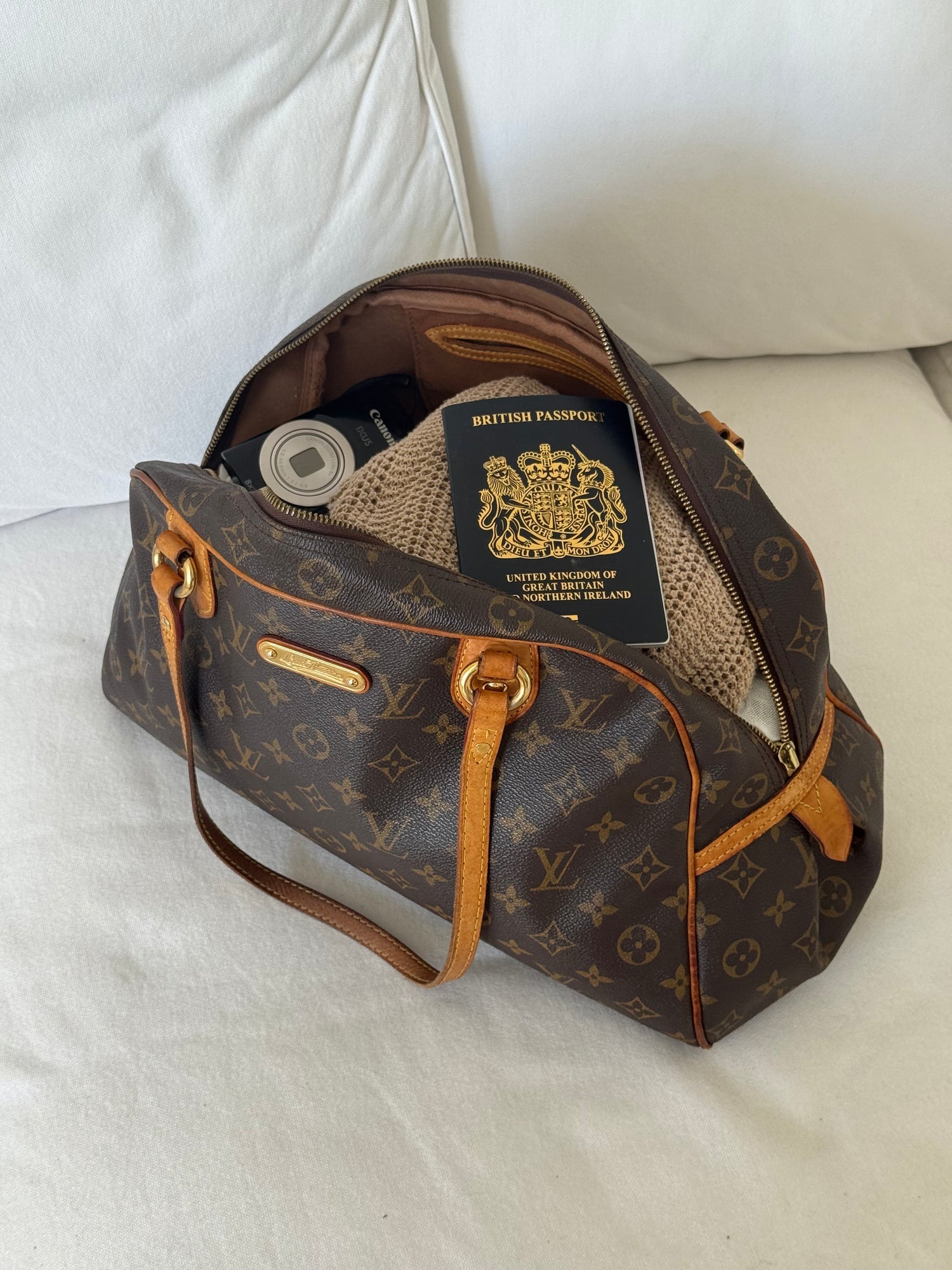 Louis Vuitton Montorgueil GM Shoulder Bag (2008)