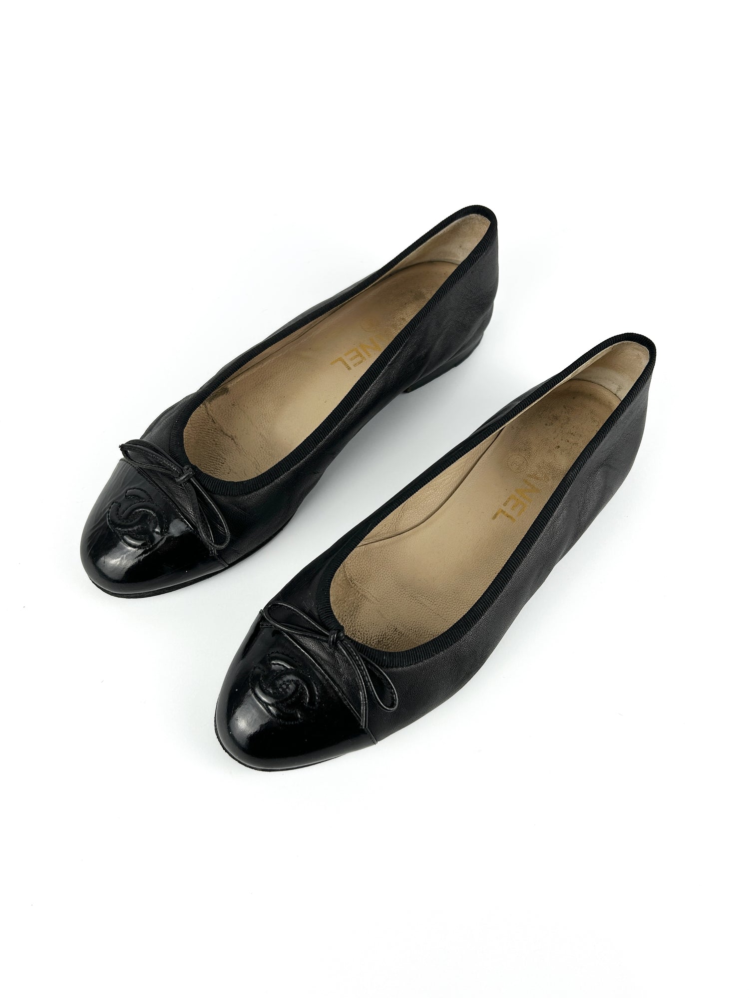 Vintage Chanel CC Ballet Pumps (EU36)
