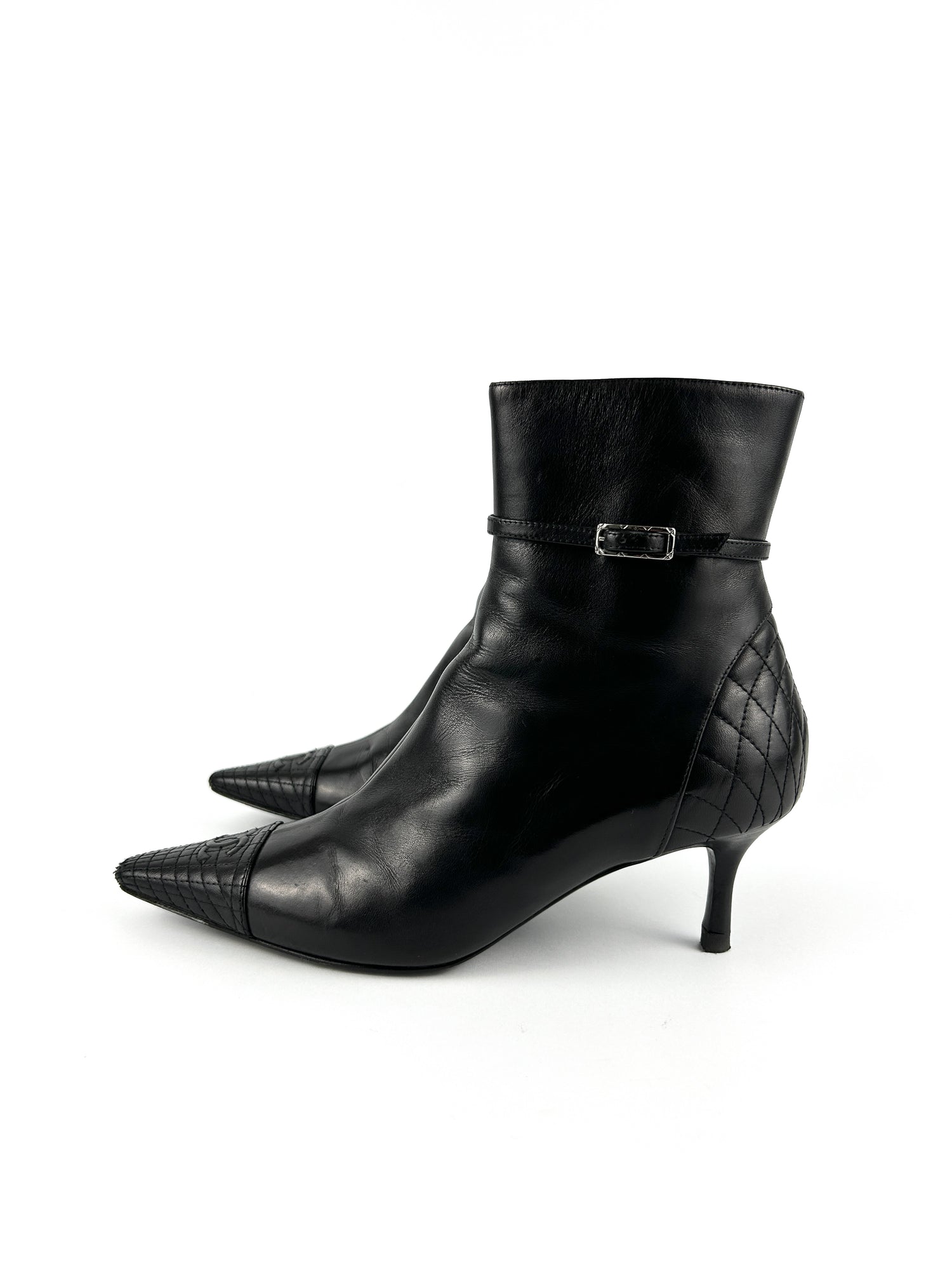 Vintage Chanel CC Stiletto Ankle Boots (EU35.5)